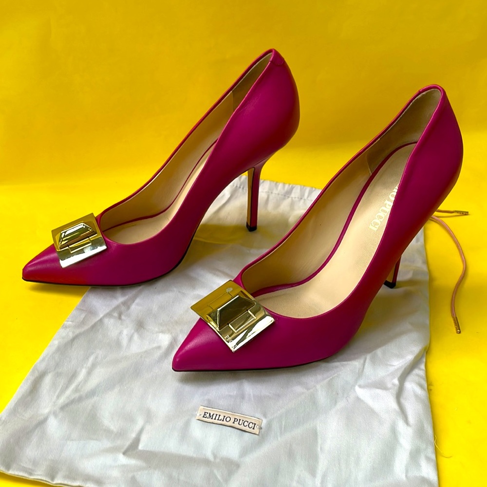 Berry color/gold Emilio Puccini leather heels in dust bag - Picture 3 of 15